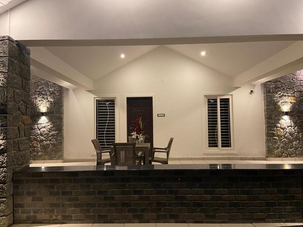 Rr Holidays - Home Stay Kodaikanal Exteriör bild